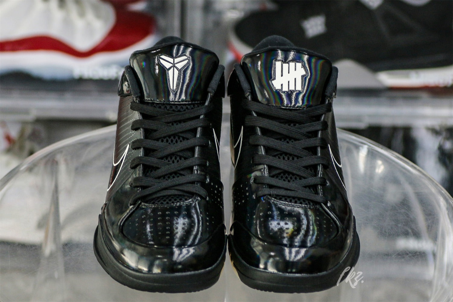 Undefeated X Kobe 4 Protro Black Mamba (UA)