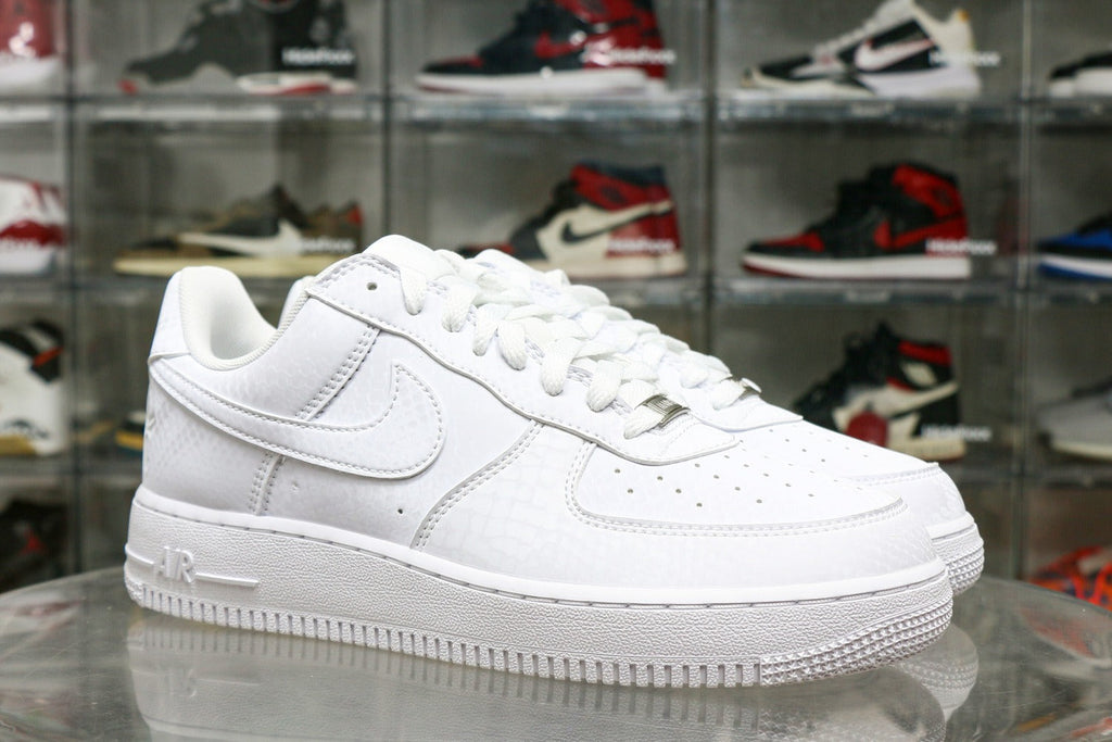 Kobe Bryant X Air Force 1 Low Forever White (UA)