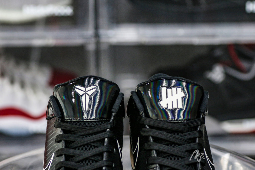 Undefeated X Kobe 4 Protro Black Mamba (UA)