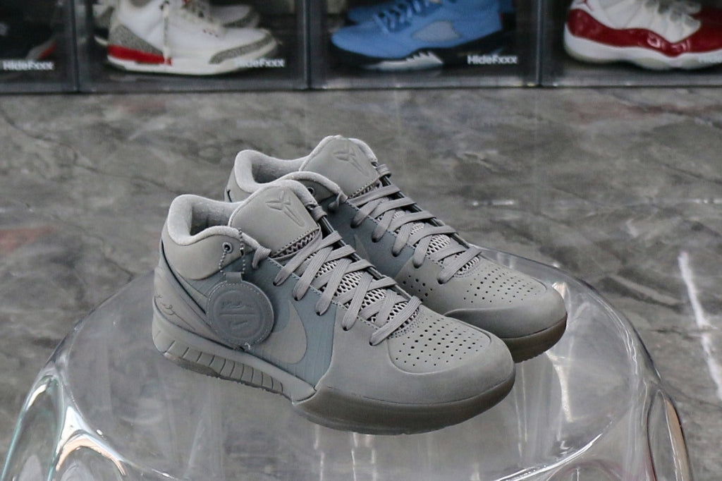 Nike Kobe 4 Black Mamba Collection Fade to Black  (UA)