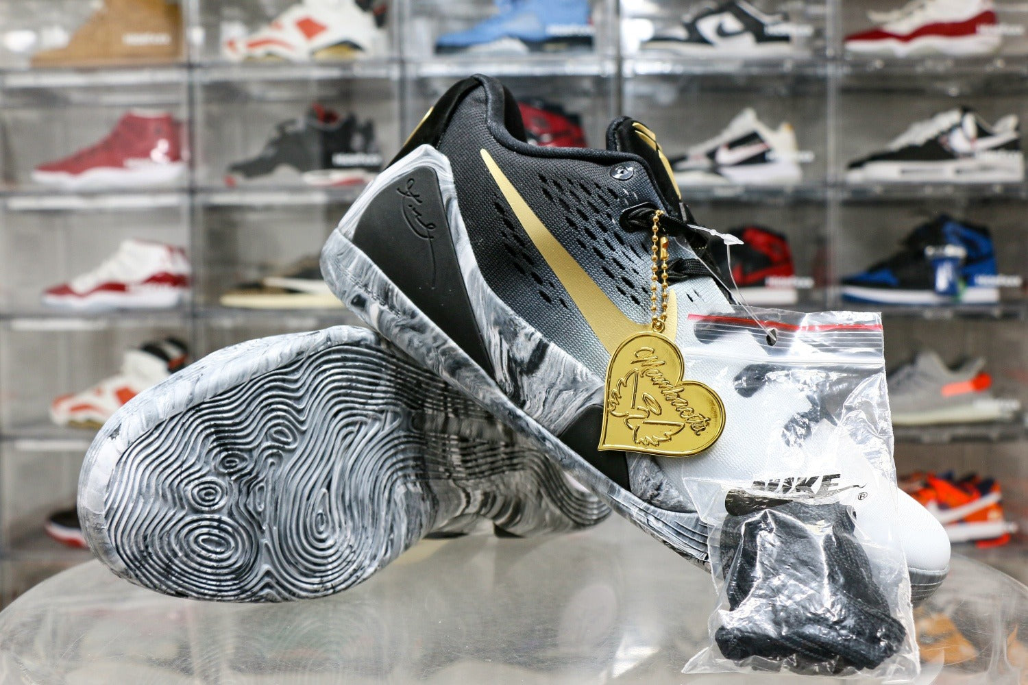 Nike Kobe 9 EM Low Protro “Mambacita” (UA)