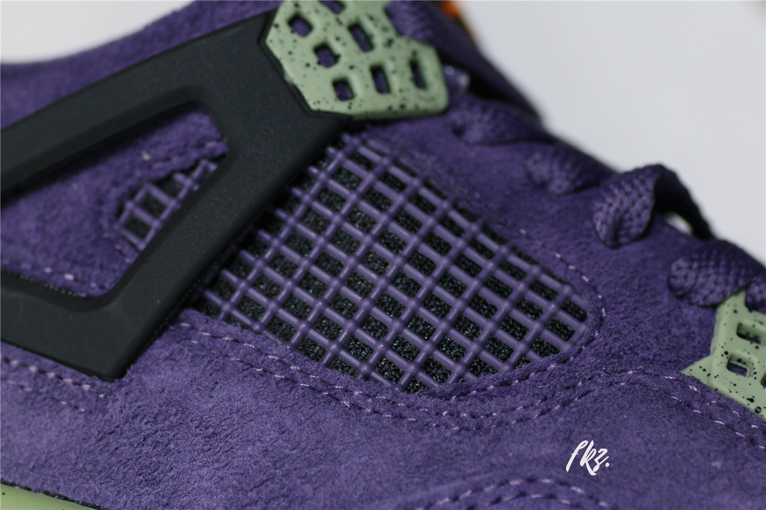 Air Jordan IV 4 Retro Canyon Purple 2022 (UA)