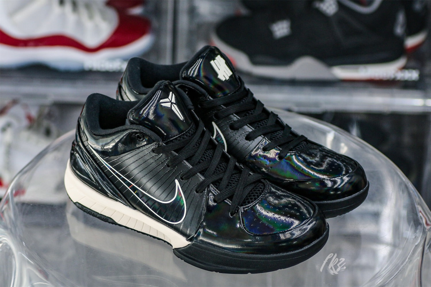 Undefeated X Kobe 4 Protro Black Mamba (UA)