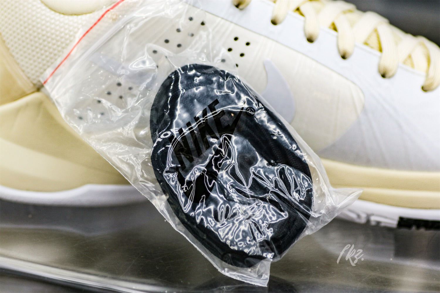 Off White x Nike Zoom Kobe 5 Custom (UA)