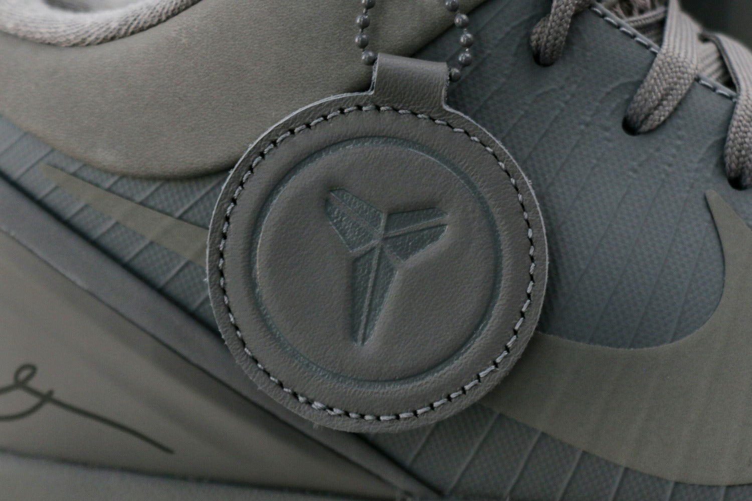 Nike Kobe 4 Black Mamba Collection Fade to Black  (UA)