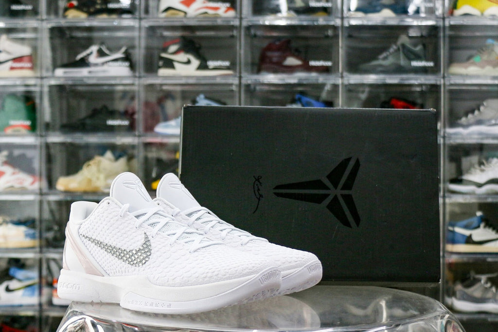 Nike Kobe 6 Protro White Grey Sample (UA)