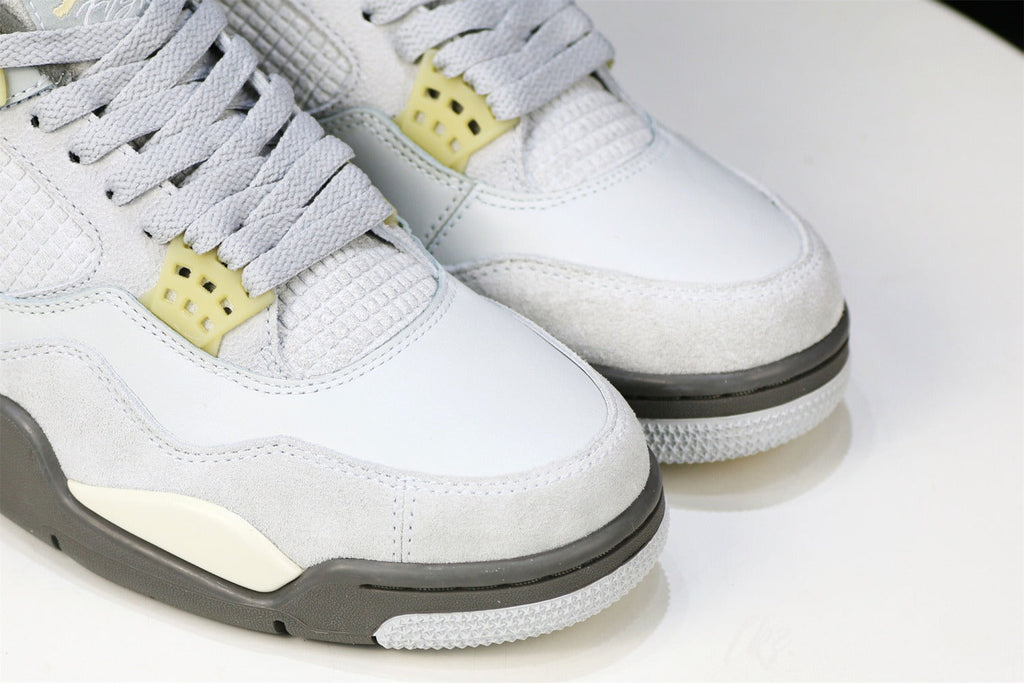 Air Jordan 4 Retro SE Craft Photon Dust (UA)