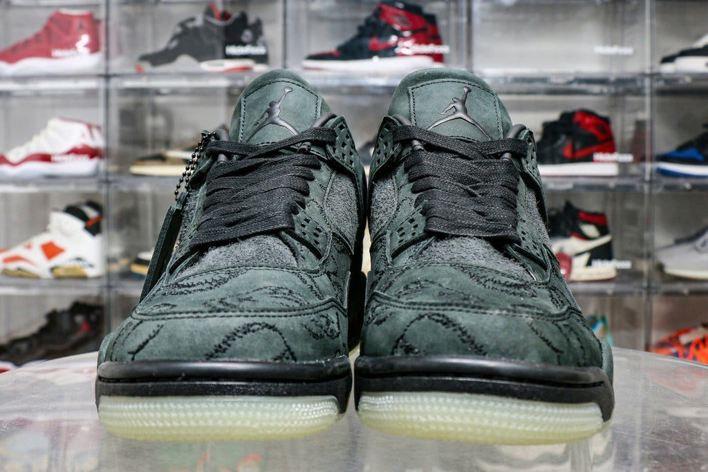 Kaws X Air Jordan 4 Retro Black 2017 (UA)