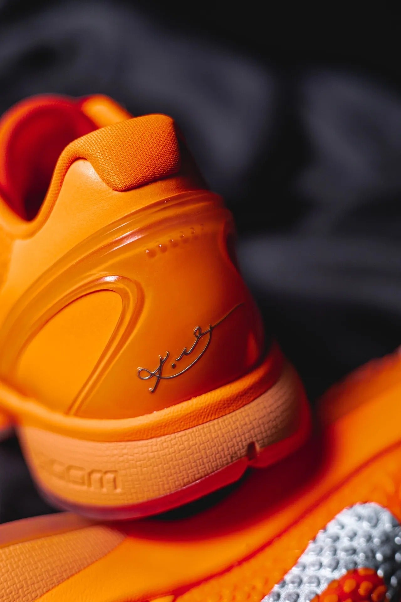 #H12 Nike Zoom Kobe 6 Protro “Total Orange”  Autêntico