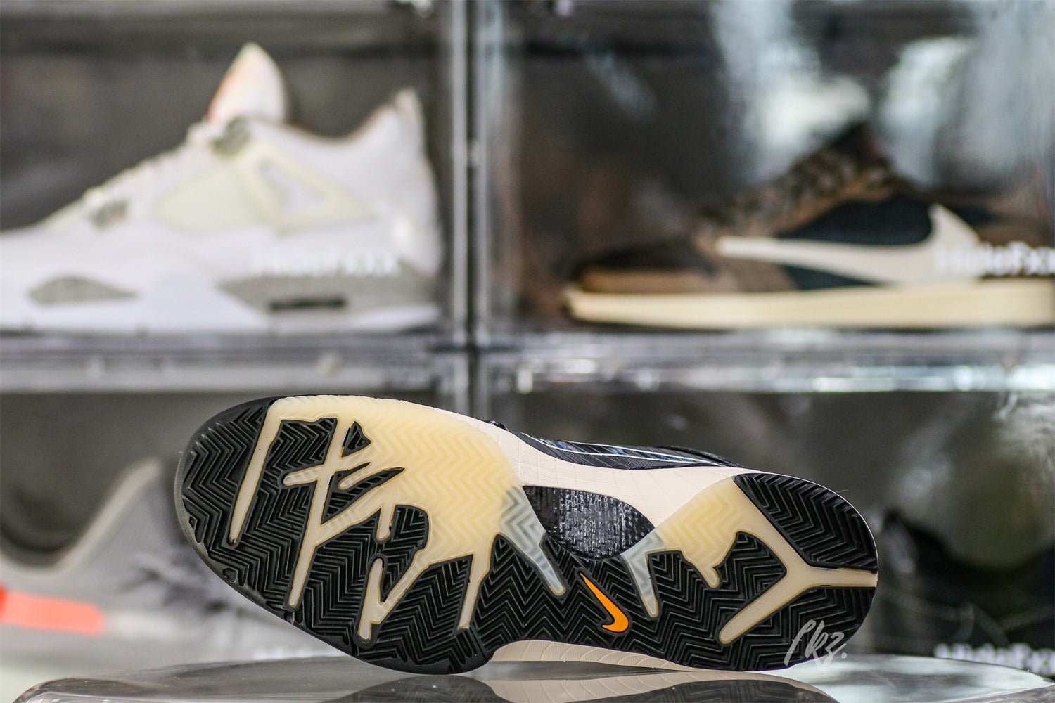 Undefeated X Kobe 4 Protro Black Mamba (UA)