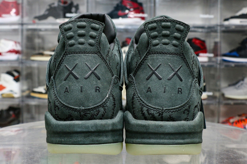 Kaws X Air Jordan 4 Retro Black 2017 (UA)