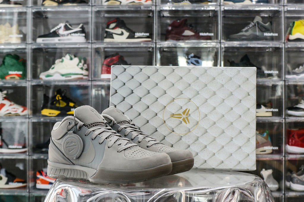 Nike Kobe 4 Black Mamba Collection Fade to Black  (UA)