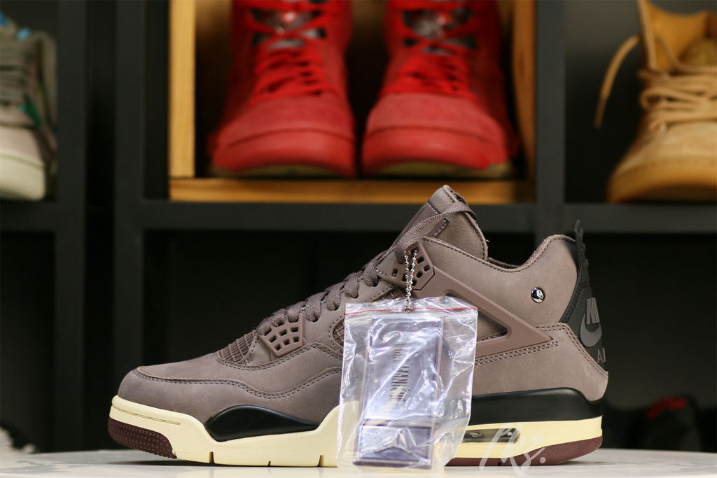 A Ma Maniére x Air Jordan 4 Retro 'Violet Ore' 2022 (UA)