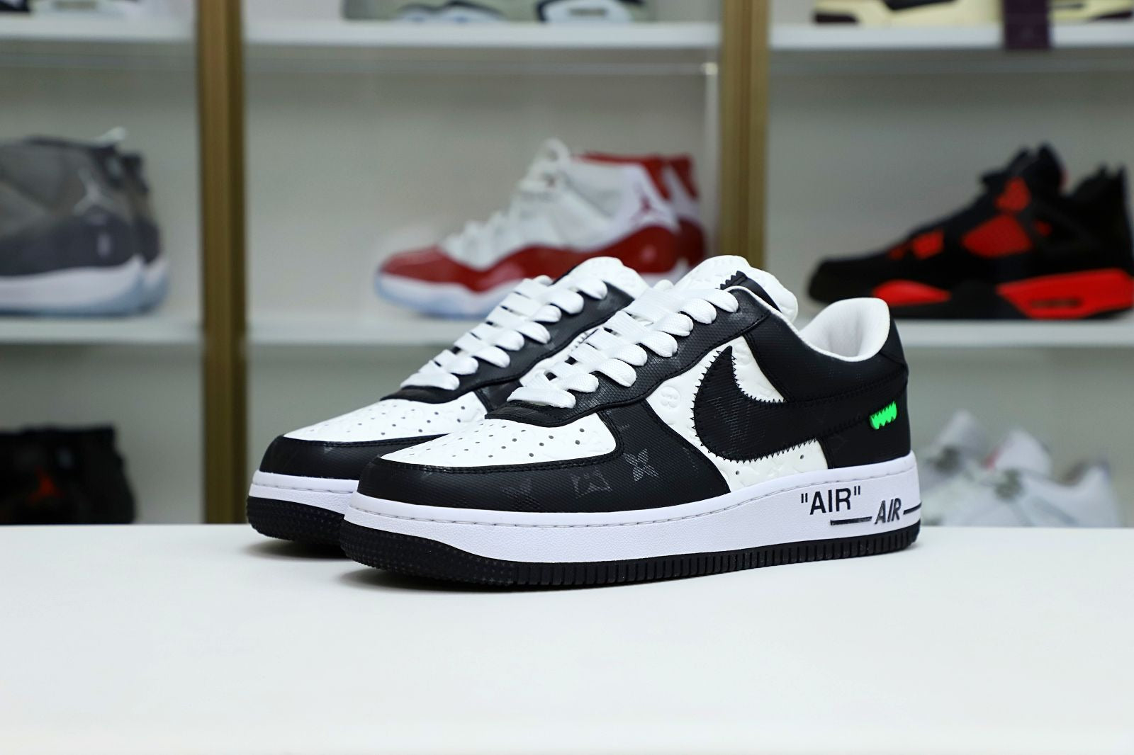 Louis Vuitton X Nike Air Force 1 Low Black White (UA)