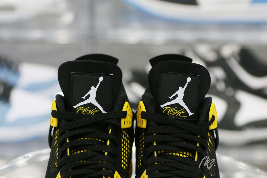Air Jordan 4 Retro Thunder 2023 (UA)