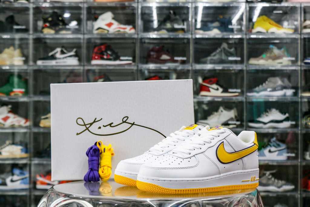Nike Air Force 1 Low Retro QS Kobe Bryant Lakers Home (UA)