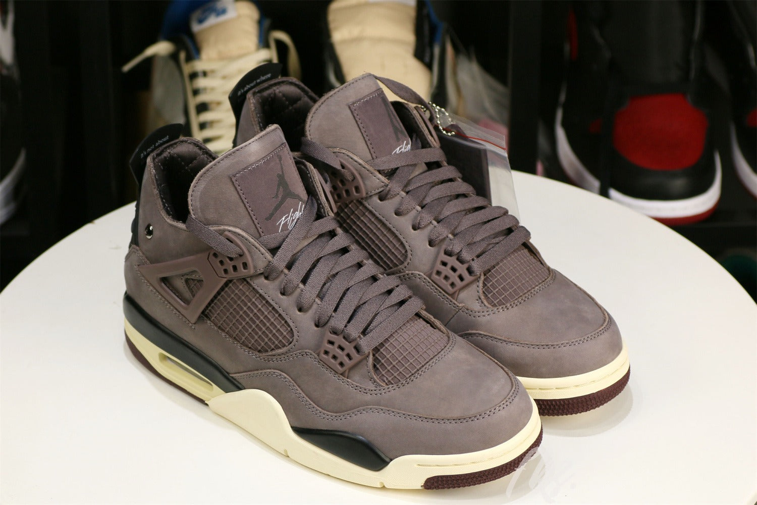 A Ma Maniére x Air Jordan 4 Retro 'Violet Ore' 2022 (UA)