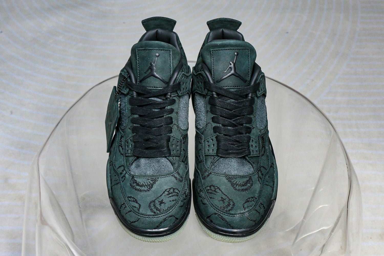Kaws X Air Jordan 4 Retro Black 2017 (UA)