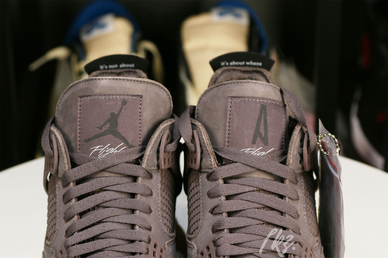 A Ma Maniére x Air Jordan 4 Retro 'Violet Ore' 2022 (UA)