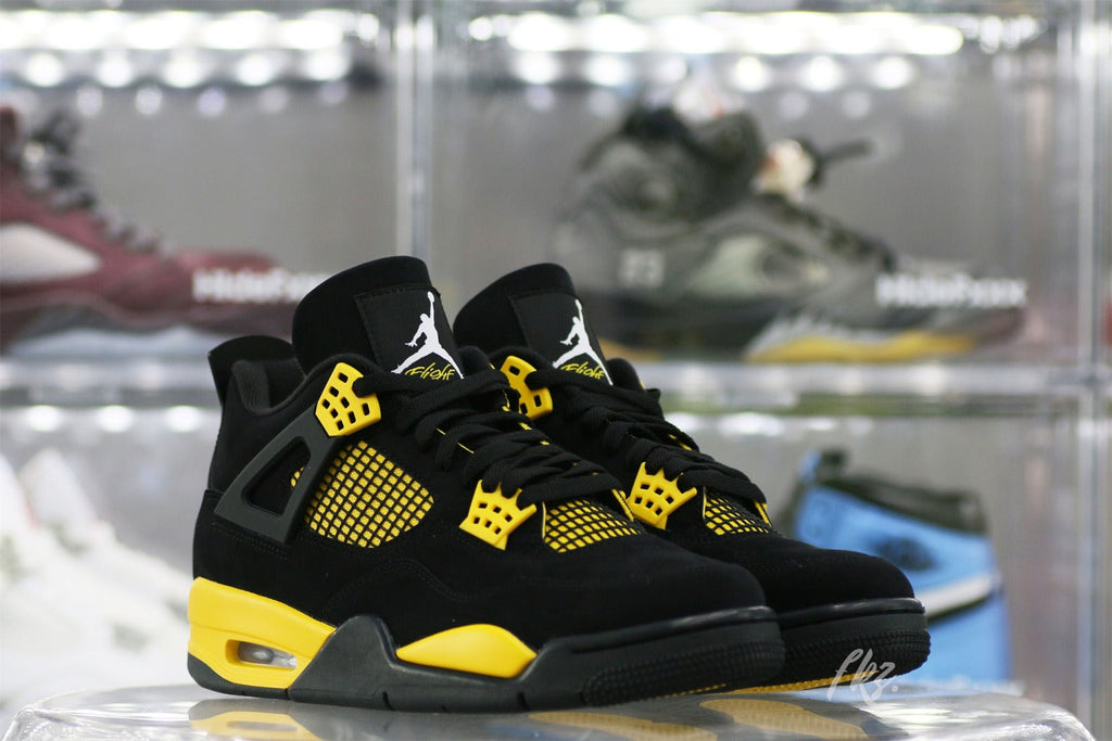 Air Jordan 4 Retro Thunder 2023 (UA)
