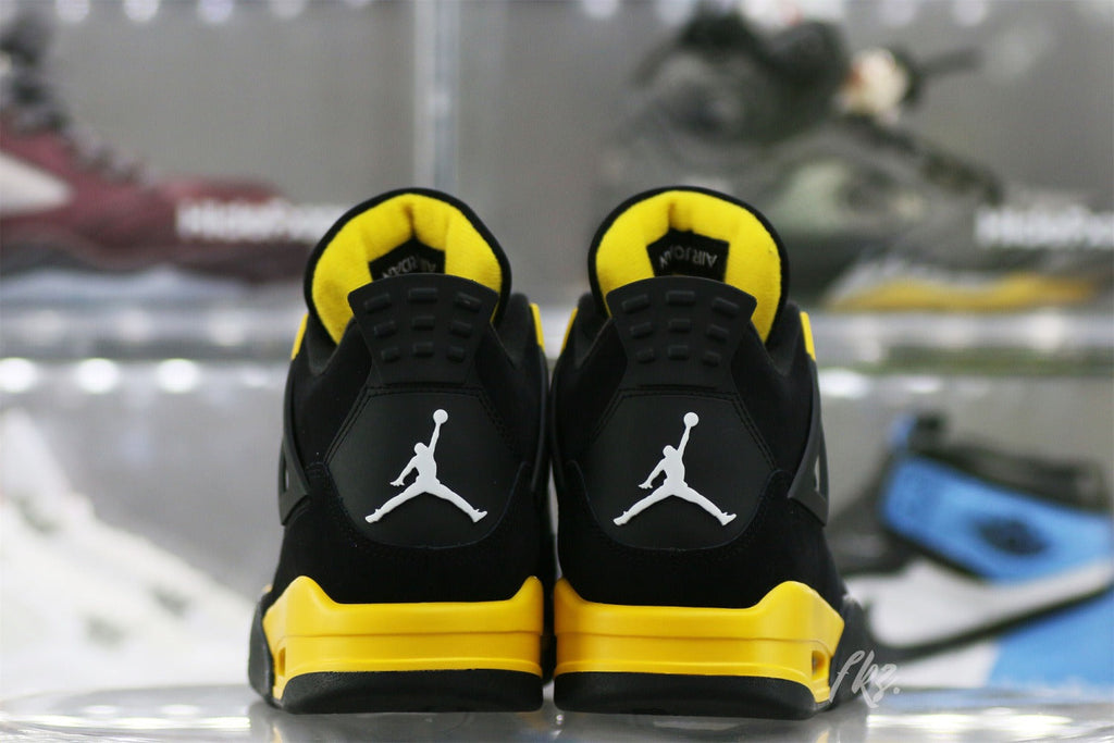 Air Jordan 4 Retro Thunder 2023 (UA)