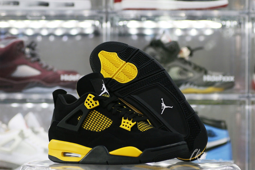 Air Jordan 4 Retro Thunder 2023 (UA)