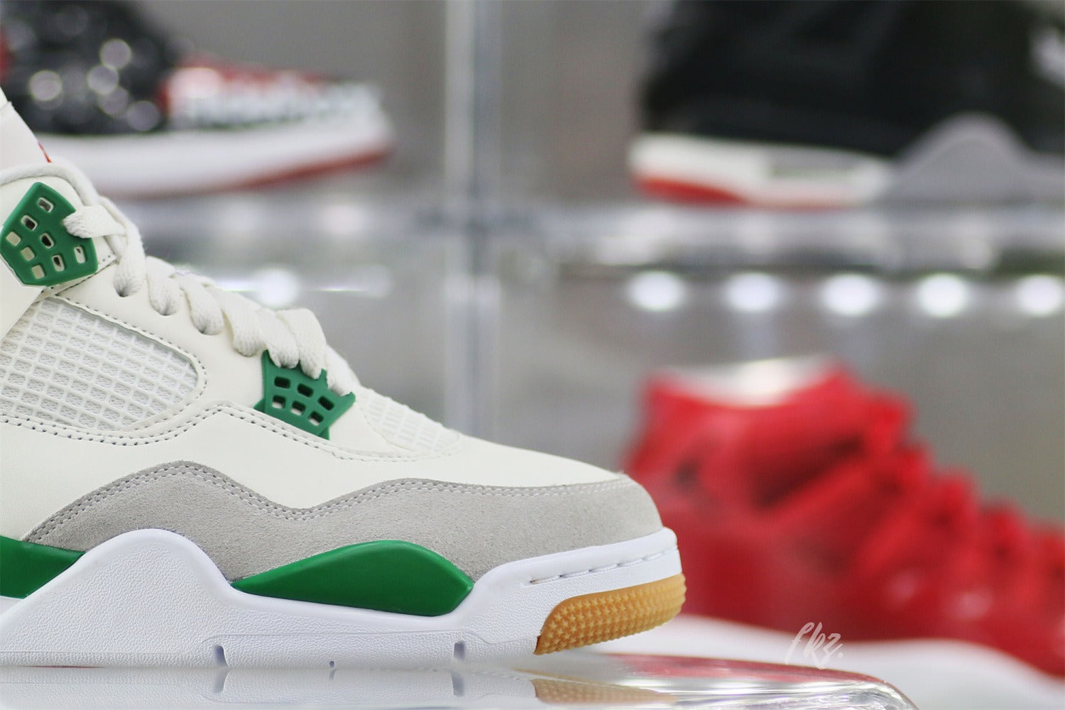 Nike SB x Air Jordan 4 “Pine Green” 2023 (UA)
