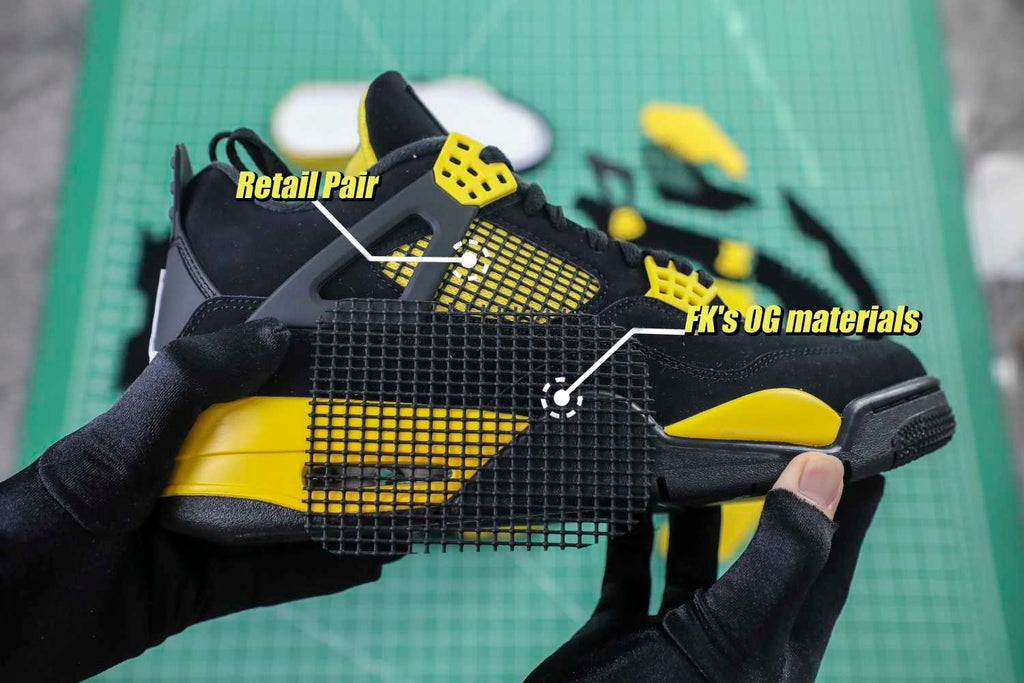 Air Jordan 4 Retro Thunder 2023 (UA)