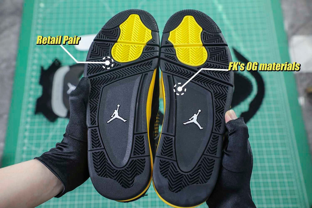 Air Jordan 4 Retro Thunder 2023 (UA)