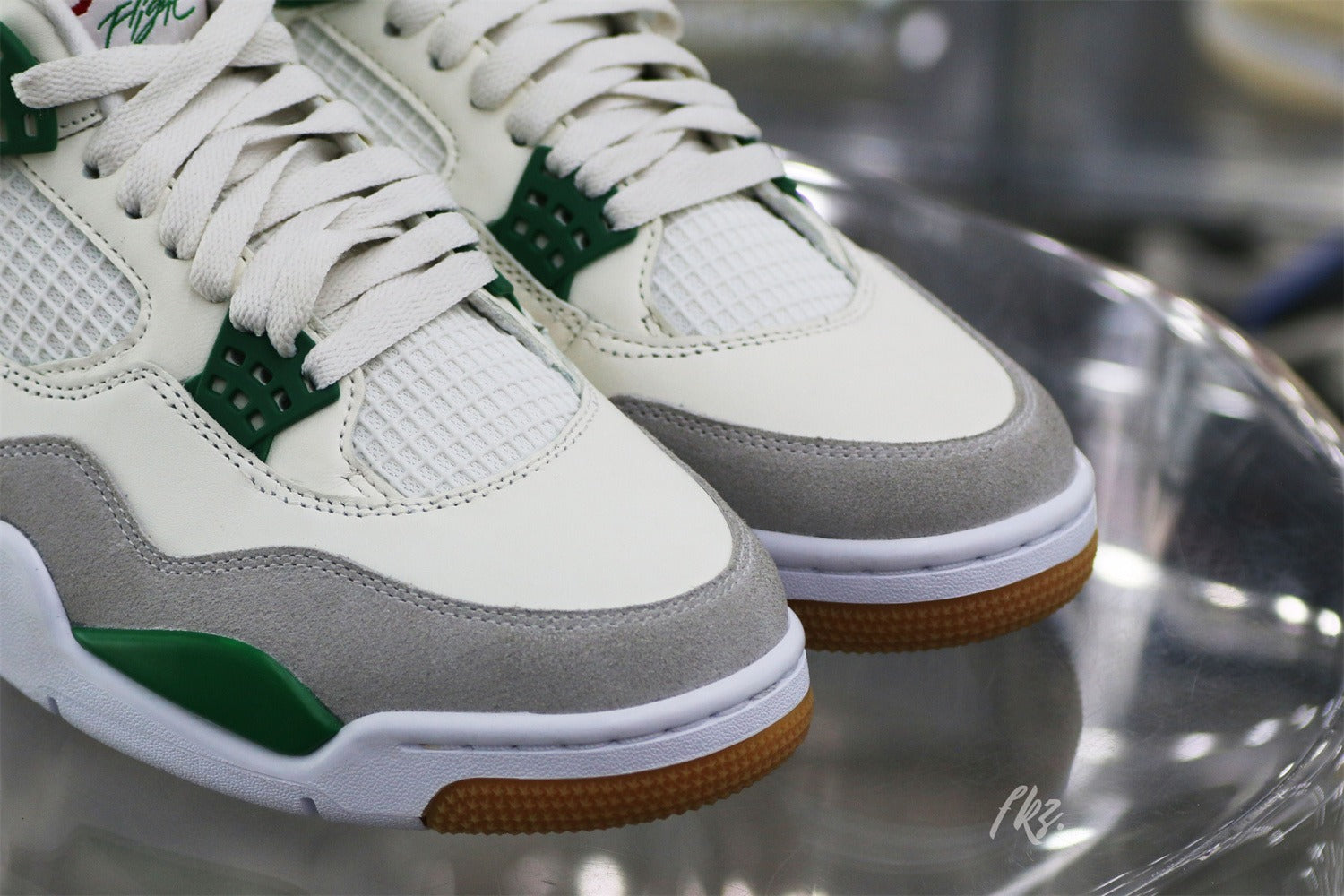 Nike SB x Air Jordan 4 “Pine Green” 2023 (UA)