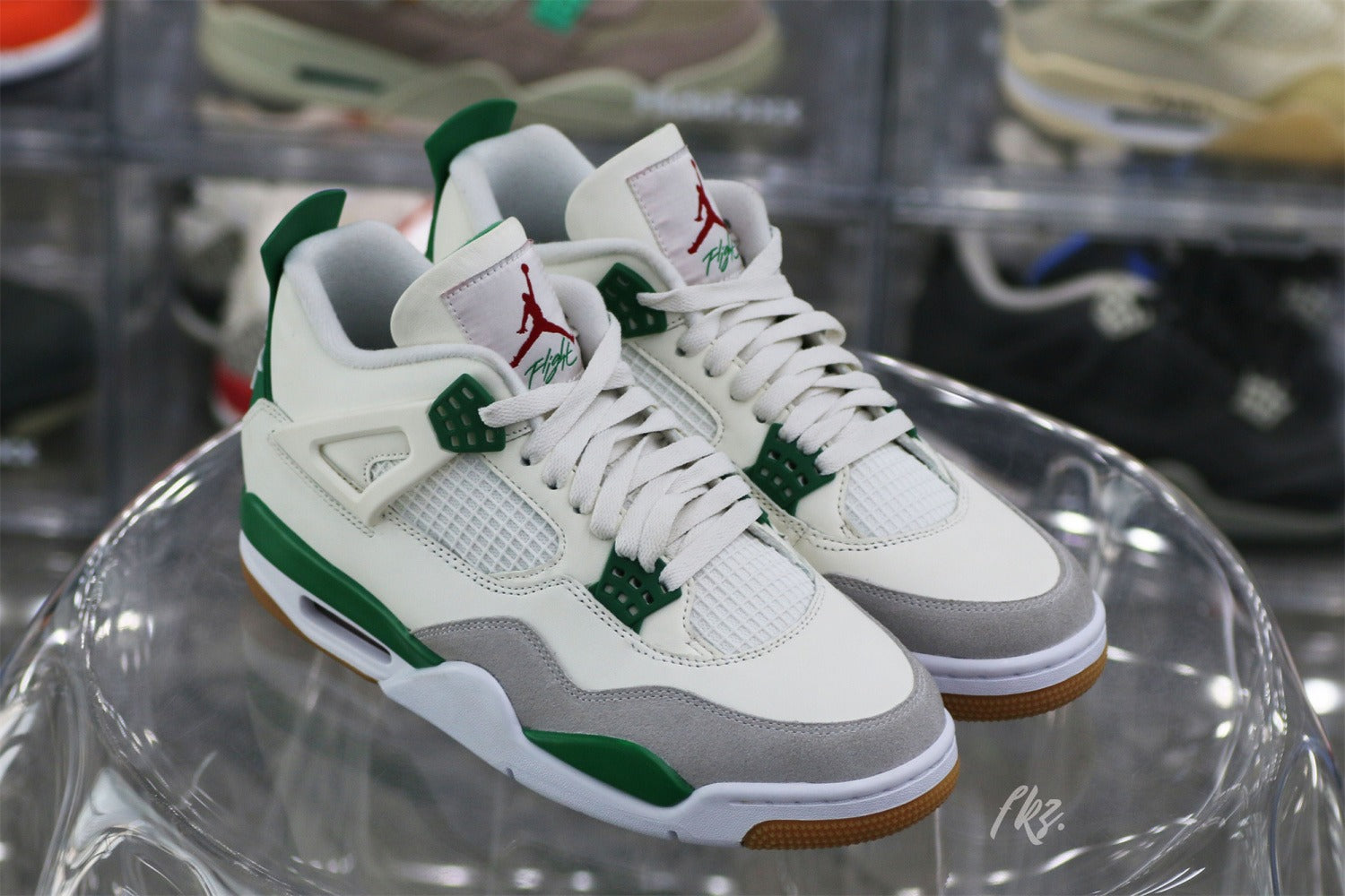 Nike SB x Air Jordan 4 “Pine Green” 2023 (UA)