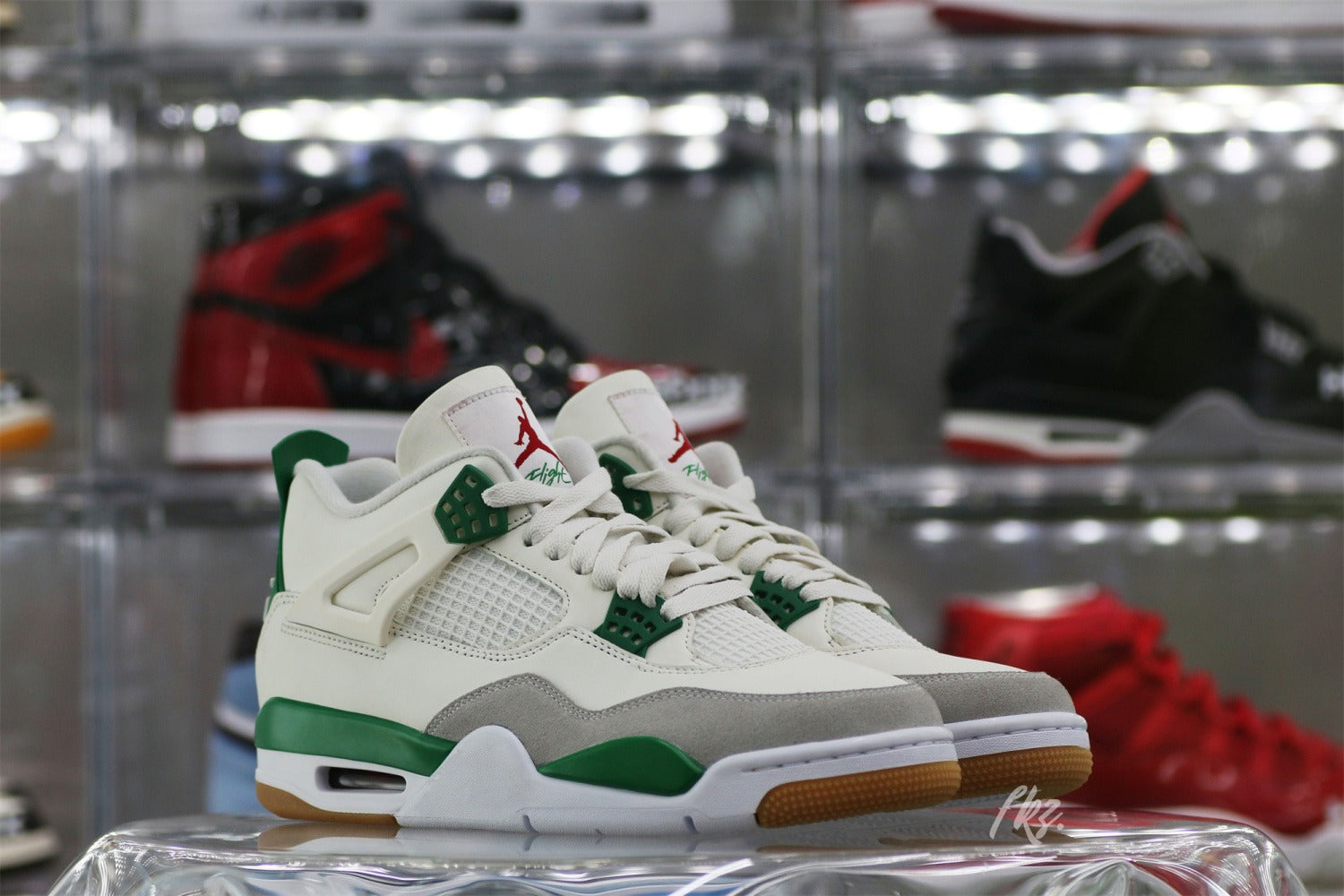 Nike SB x Air Jordan 4 “Pine Green” 2023 (UA)
