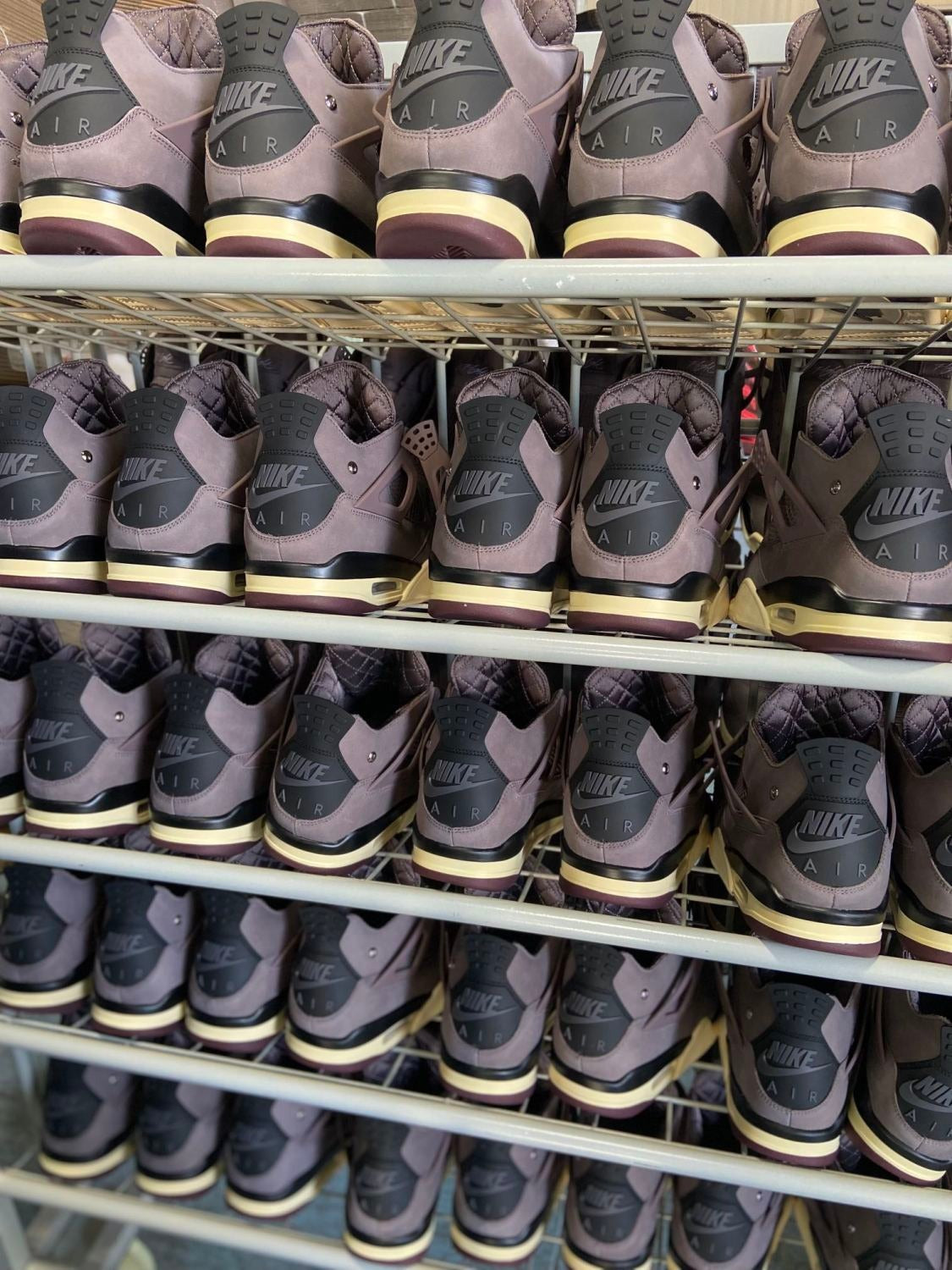 A Ma Maniére x Air Jordan 4 Retro 'Violet Ore' 2022 (UA)