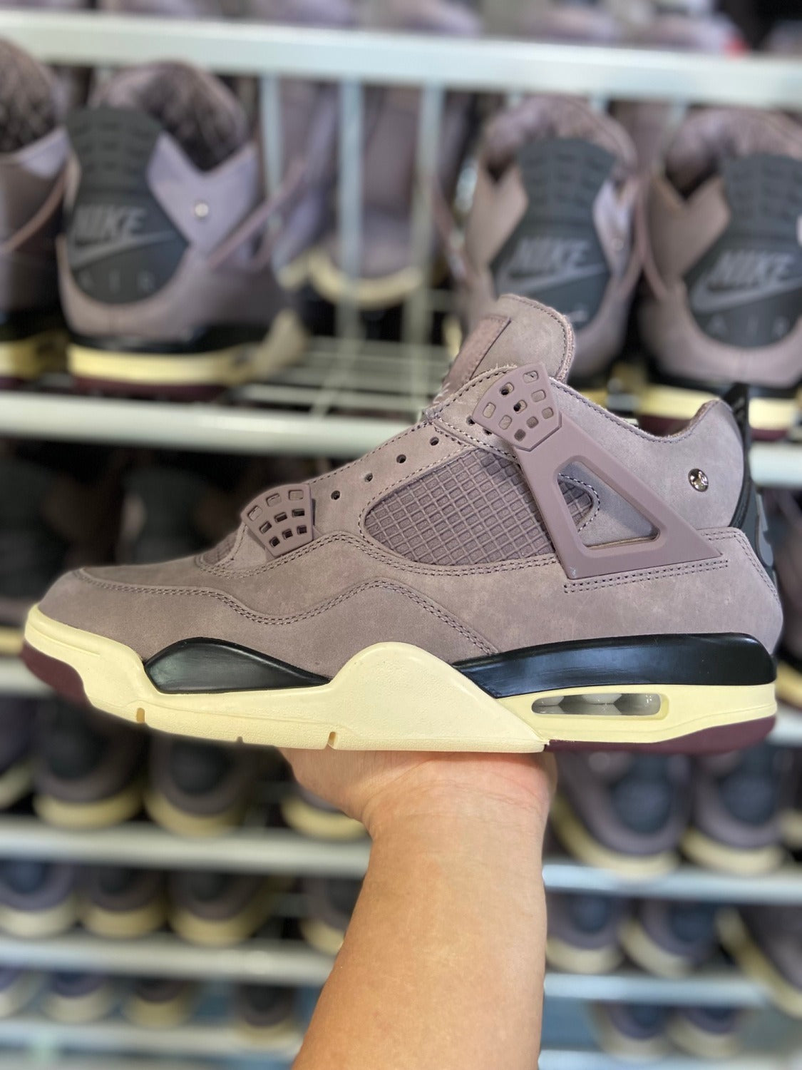 A Ma Maniére x Air Jordan 4 Retro 'Violet Ore' 2022 (UA)