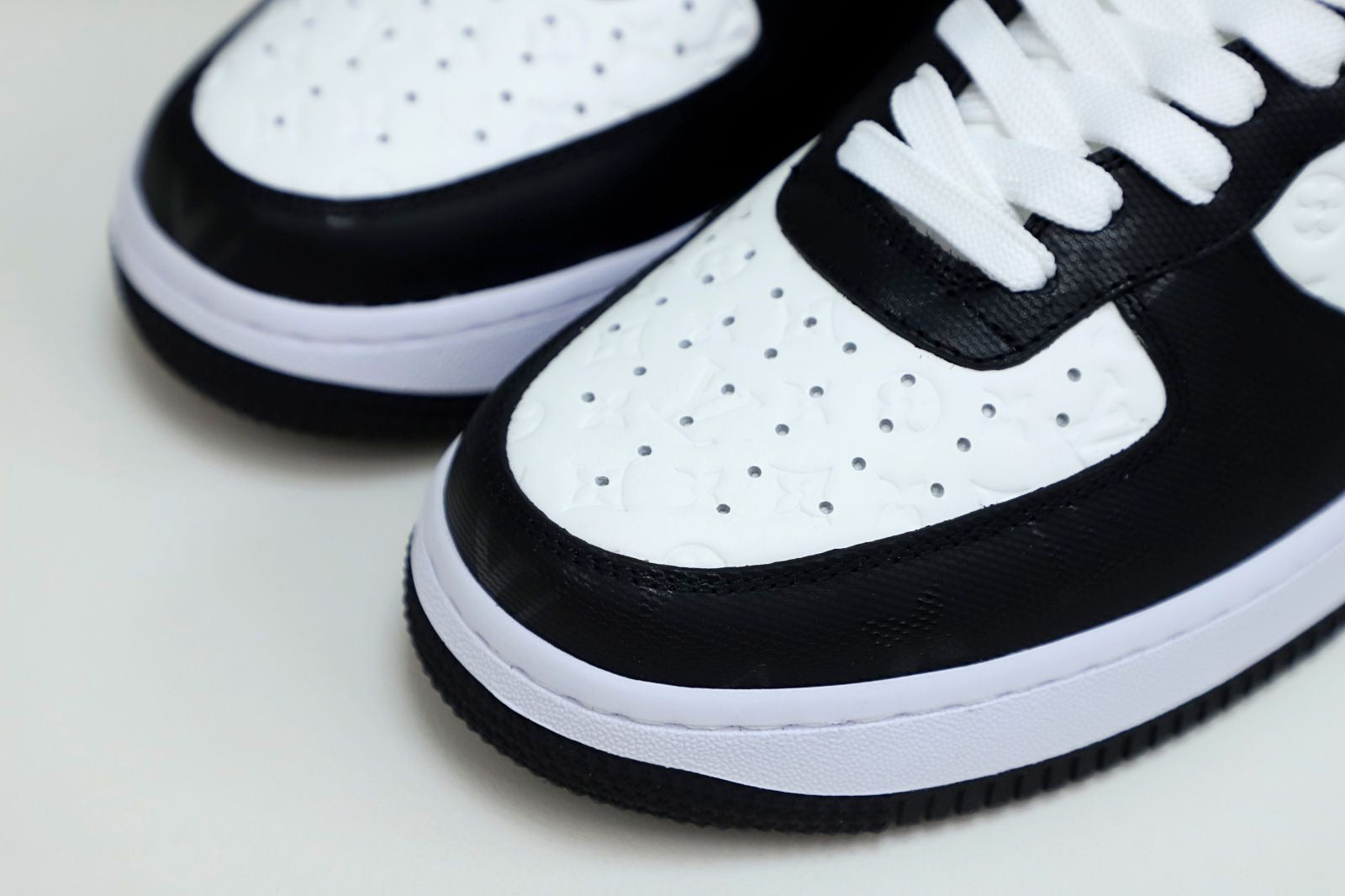 Louis Vuitton X Nike Air Force 1 Low Black White (UA)