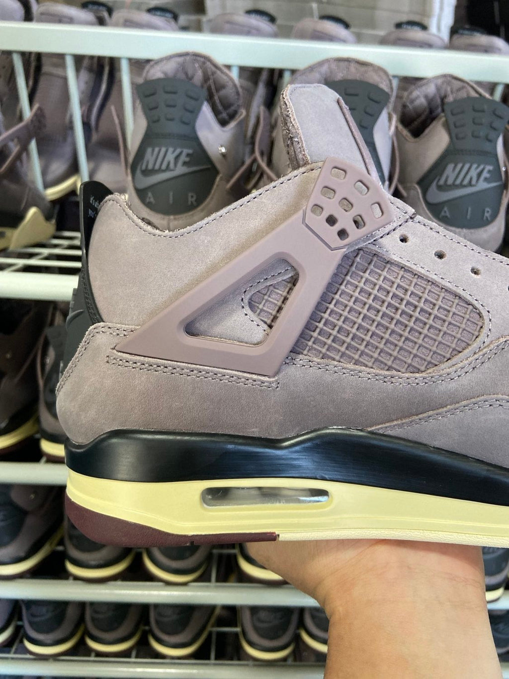 A Ma Maniére x Air Jordan 4 Retro 'Violet Ore' 2022 (UA)