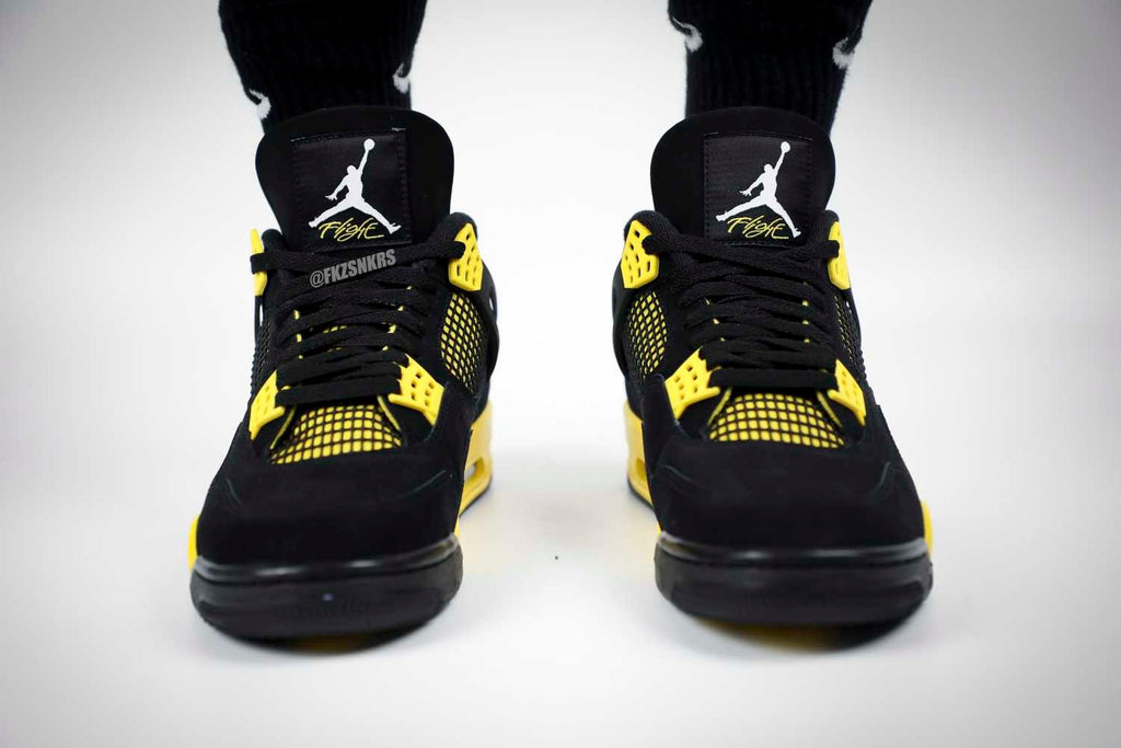Air Jordan 4 Retro Thunder 2023 (UA)