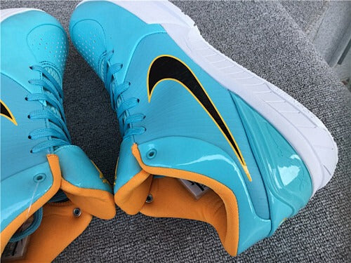 Nike Undefeated x Kobe 4 Protro Hyper Jade (UA)