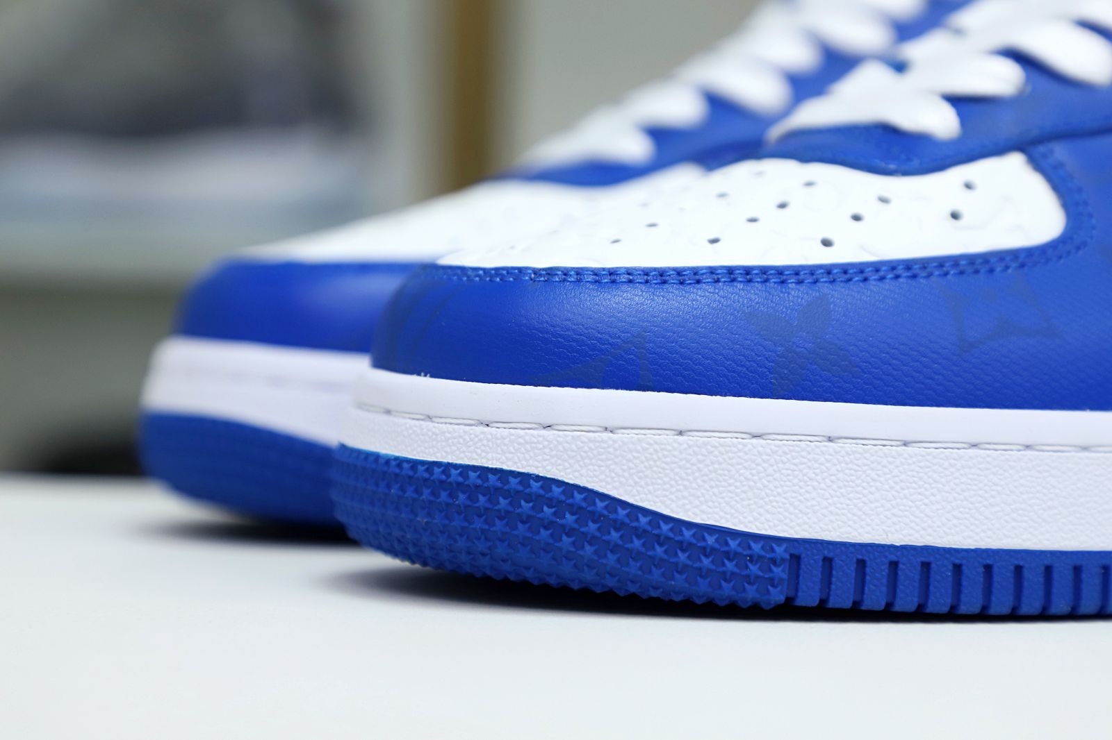 Louis Vuitton x Nike Air Force 1 Low – White & Royal Blue  (UA)