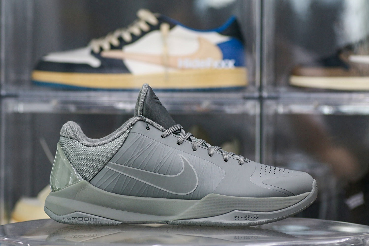 Nike Kobe 5 Black Mamba Collection Fade to Black (UA)