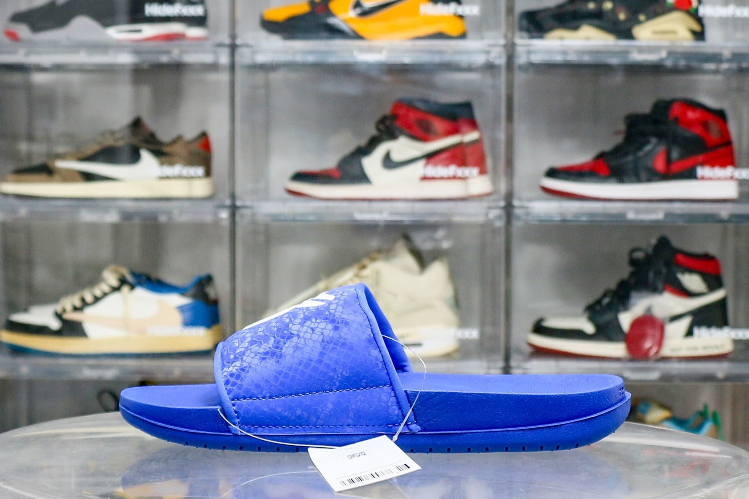 Chinelo Nike Kobe Offcourt Hyper Royal (UA)
