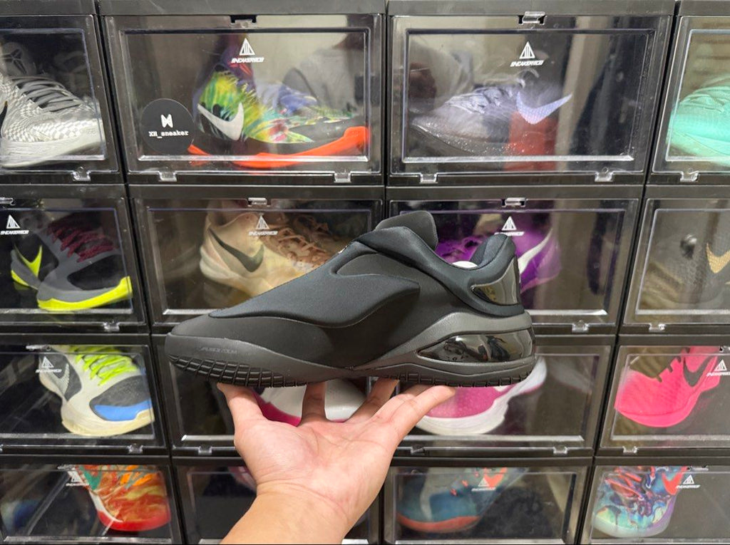 SHAI 001 ”Charm Black”  (UA)