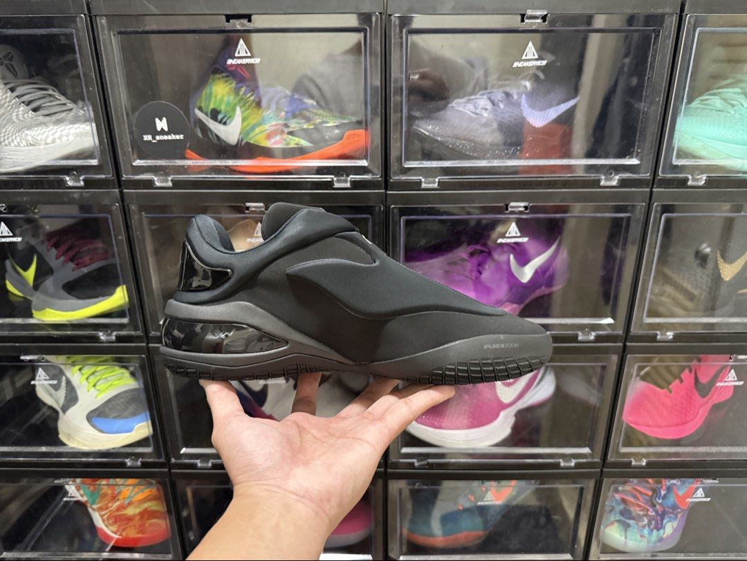 SHAI 001 ”Charm Black”  (UA)
